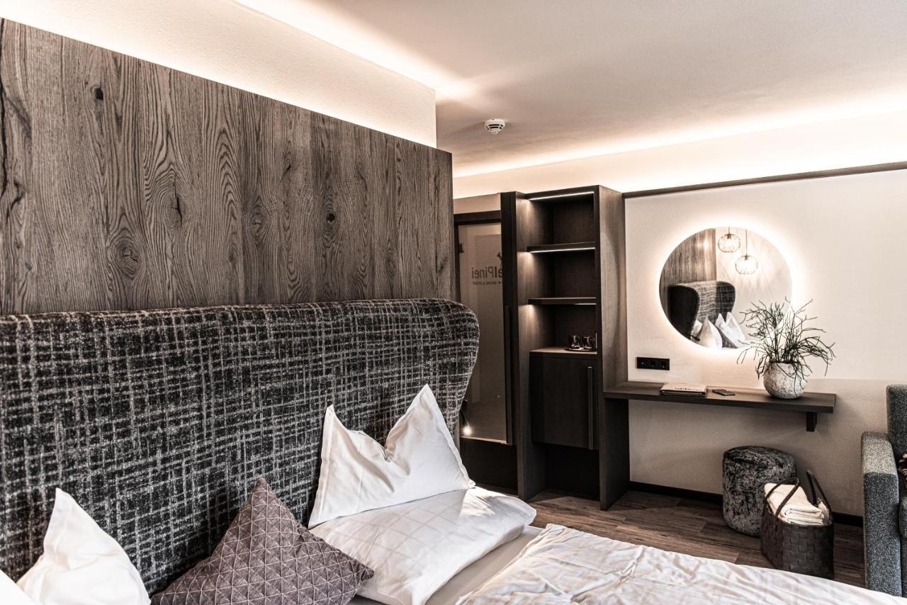 Standard Double Room,342659239:JPEG